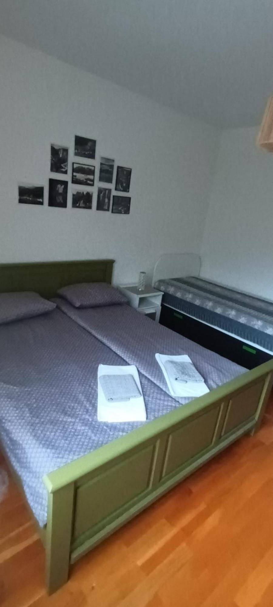Tisa Self Check In Apartment Plitvicka Jezera Bagian luar foto